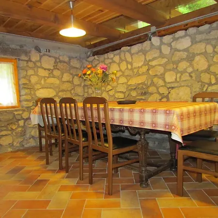 Joe's Place 3*