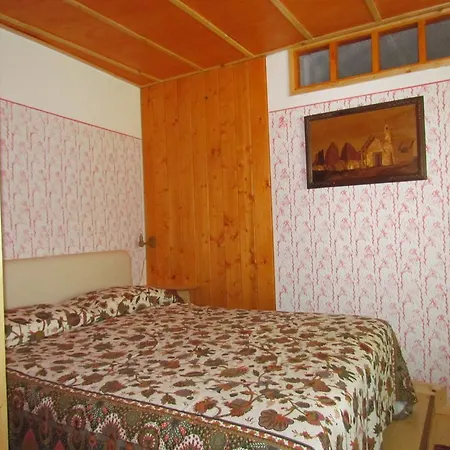 Joe's Place 3*