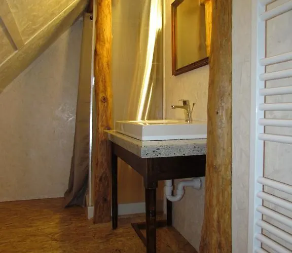 Joe's Place Log pod Mangartom